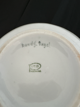 Load image into Gallery viewer, Vintage håndmalt vase – VEB Weisswasser (DDR)
