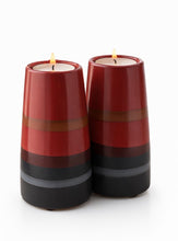 Load image into Gallery viewer, Vintage telysestaker i keramikk – mulig Jim &amp; Henny Waldorf – selges som par
