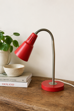 Load image into Gallery viewer, Vintage IKEA KVART bordlampe
