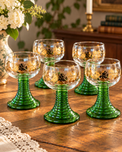 Load image into Gallery viewer, 5 vintage rømerglass med grønne stetter
