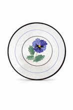 Load image into Gallery viewer, Sett med 6 vintage dessertasjetter
