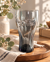 Load image into Gallery viewer, Coca-Cola glass – grå/smoke
