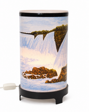 Load image into Gallery viewer, Vintage Movie-Lampe fra Econlight med Niagara Falls-motiv.
